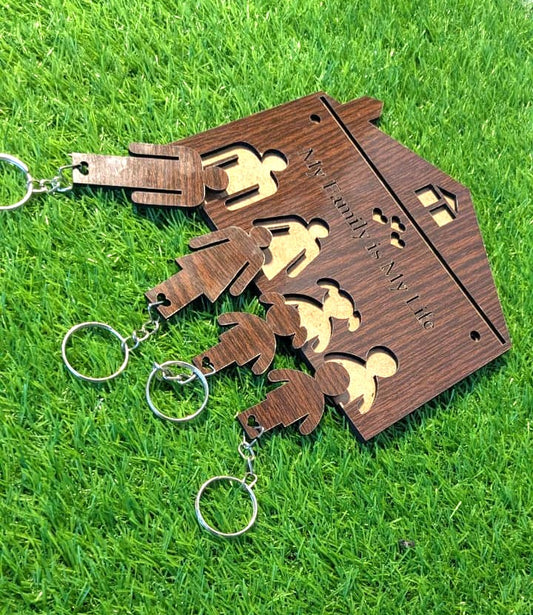 Wall Hanging Keychain Holder with 4 Family Member Keychains -(P1)